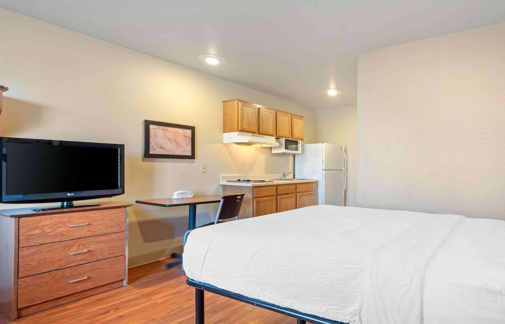 Extended Stay America Select Suites - Colorado Springs - Airport Buitenkant foto